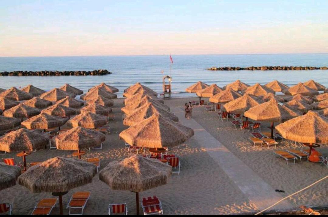Apartamento Donata Dal Mare Francavilla Al Mare Exterior foto